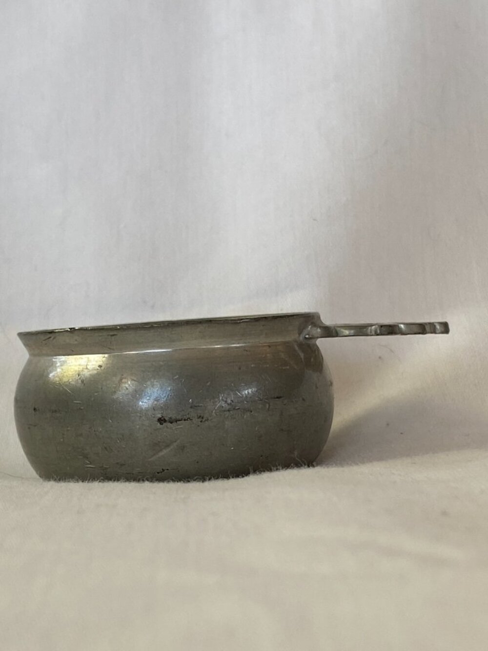 Vintage Flagg & Homan of Cincinnati #184 - 2" Porringer Dish one handle. 1930's - Picture 2 of 6